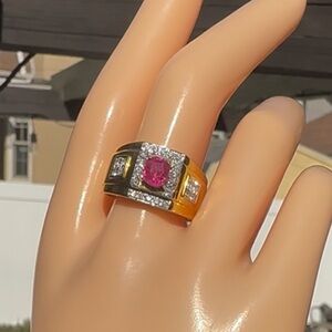Natural Burmese Ruby and Diamond Ring in 18 k solid gold with lab certificate